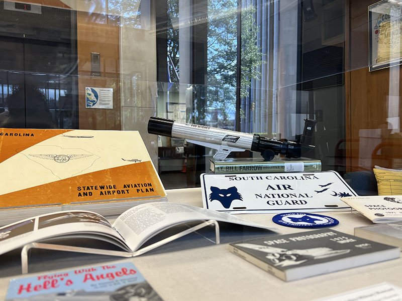 Ste and Federal documents in our lobby displace case.